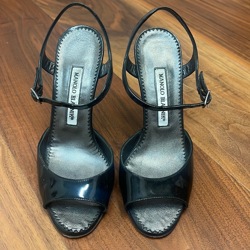 Manolo Blahnik black heel 36.5